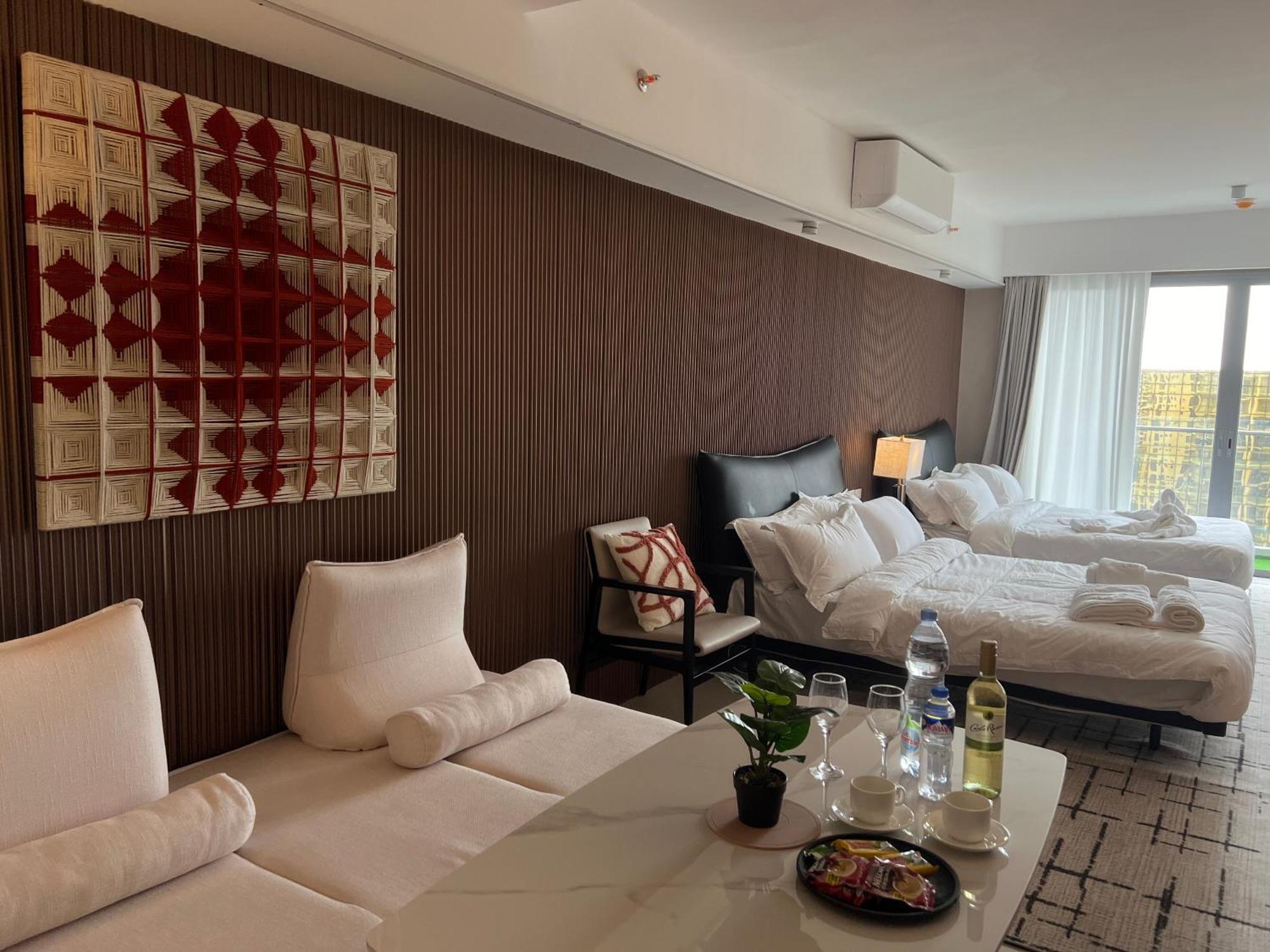 Luxurious European Style Penthouse Modern Apart Ment Cross City Of Dreams Okada Solaire Moa Airport Manille Extérieur photo